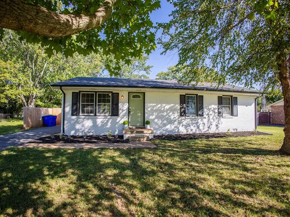 605 Village Dr, Franklin, KY 42134