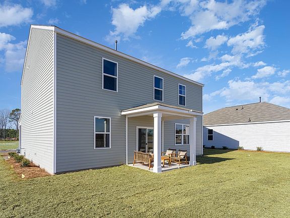 3rd image of 1027 Ridgeford Dr.