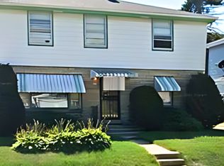 6215 W Keefe Avenue Pkwy, Milwaukee, WI 53216