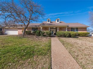 8241 Forest Ridge Dr, Woodway, TX 76712