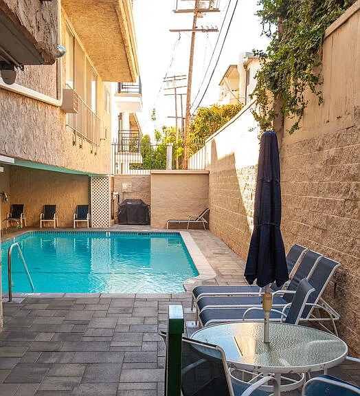 11645 Montana Ave #311 — Photo 20