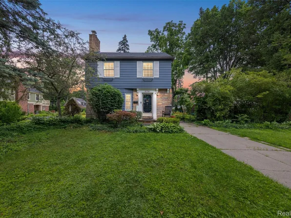 31718 W Chicago St, Livonia, MI 48150