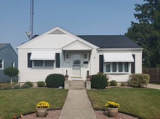 2122 30th St, Kenosha, WI 53140