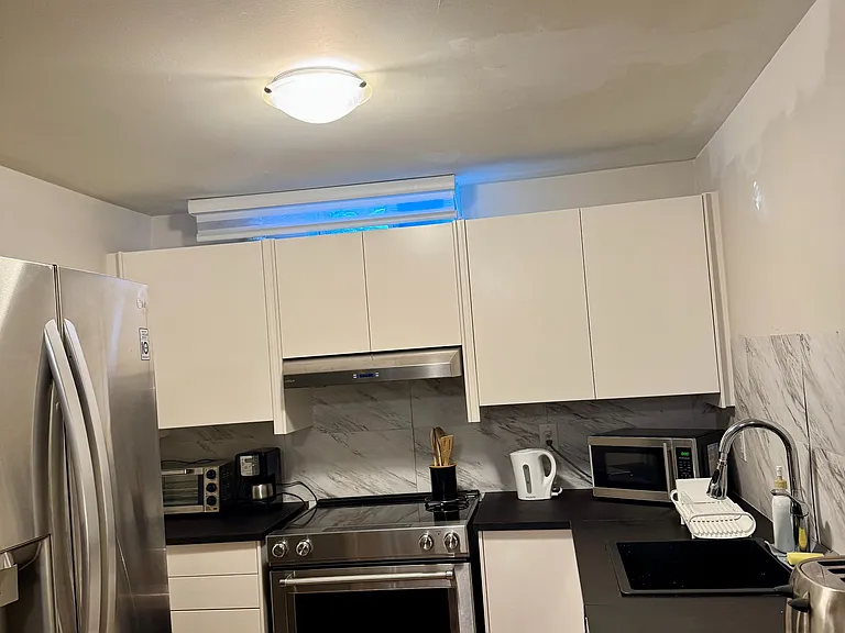 169 Larratt Ln #BASEMENT — Photo 10