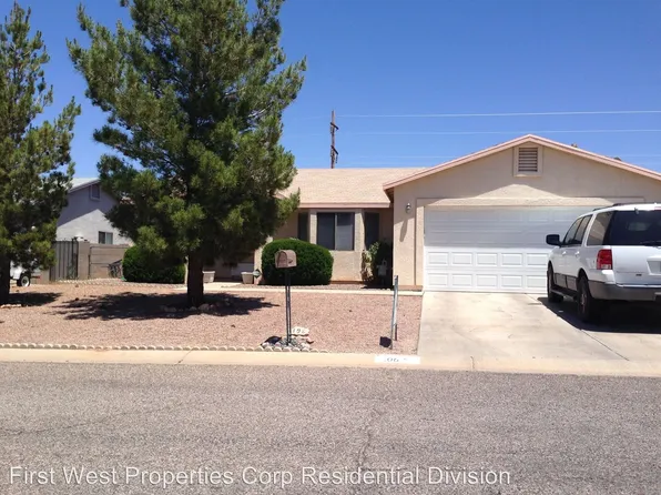 106 Buffalo Dr, Huachuca City, AZ 85616