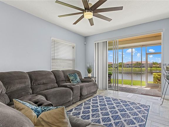 5th image of 6600 Huntington Lakes Cir APT 101