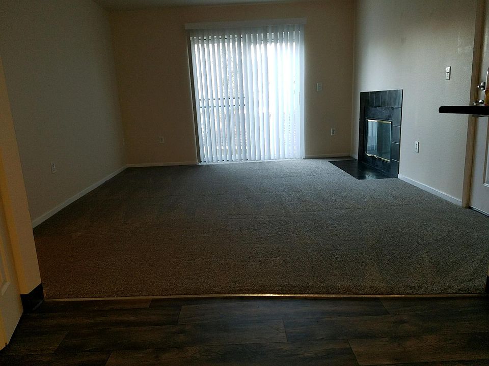2nd image of 3886 NW Fairway Ln APT 203
