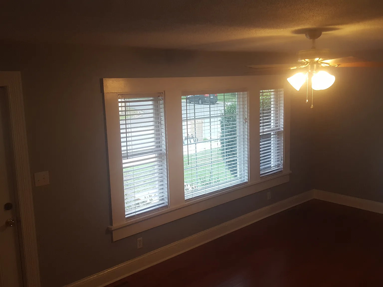 4 bed, 1600 sqft, $2,700 — Photo 2