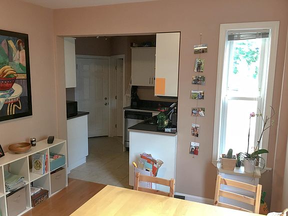 Dining/Kitchen