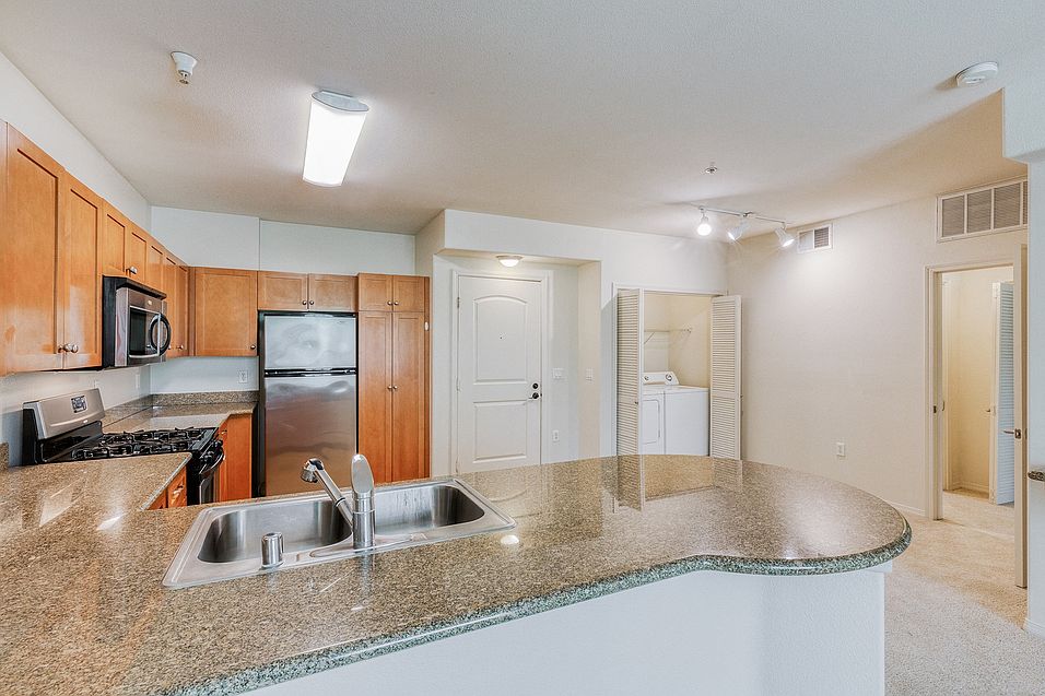 WindsorLofts_A1x1_316_12.2020
