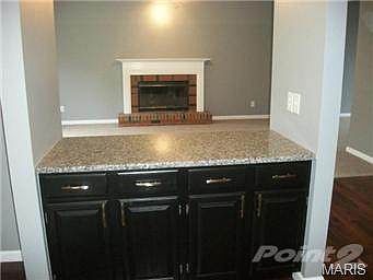 3rd image of 422 Brooks Glen Ct