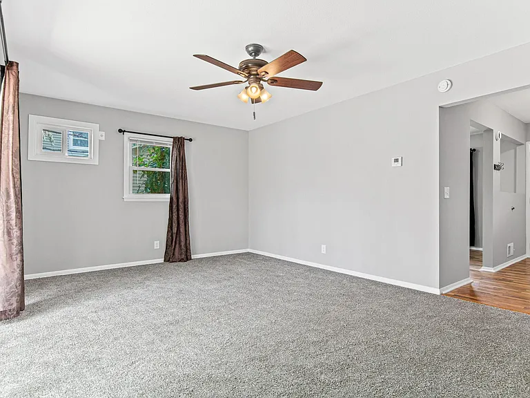 635 51st Ave NE #635 — Photo 10