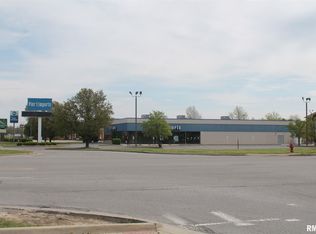 1401 E Main St, Carbondale, IL 62901