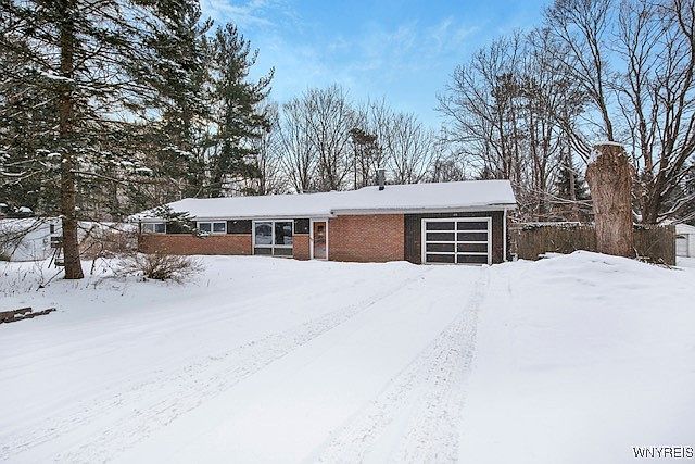 1st image of 106 Woodland Dr