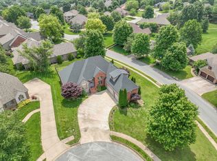3214 W Shimmerstone Ct, Springfield, MO 65810