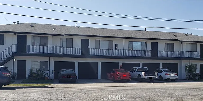 901 Carob Way #C — Photo 1