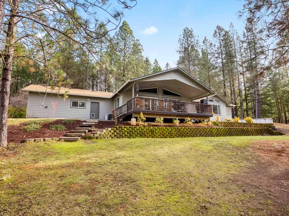 1280 Crow Rd, Merlin, OR 97532