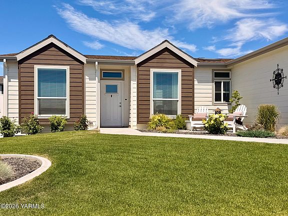 2nd image of 200 Bridle Way #177