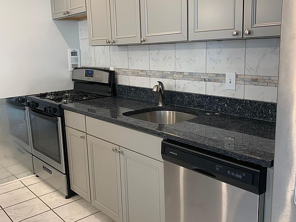 3rd image of 7206 Donnell Pl APT B8