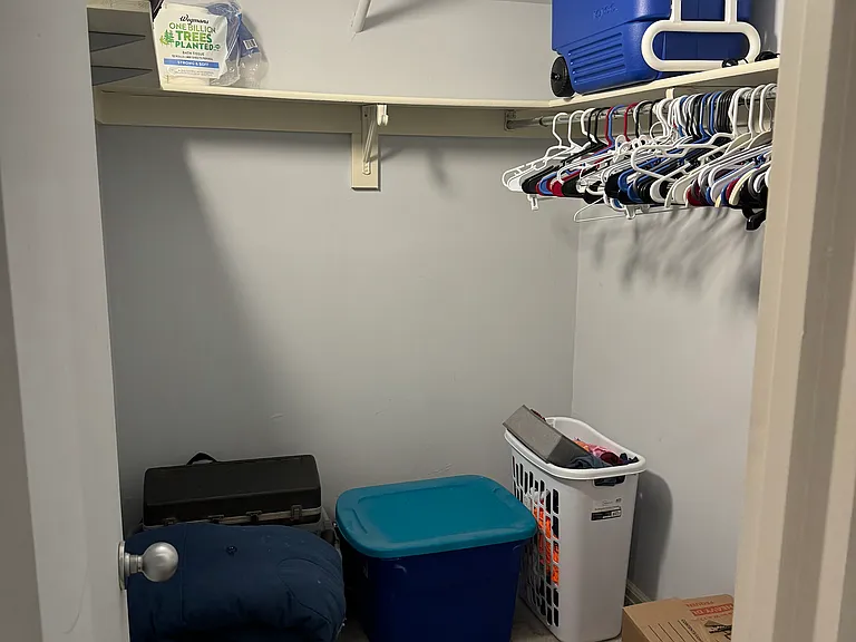 Walk in Closet