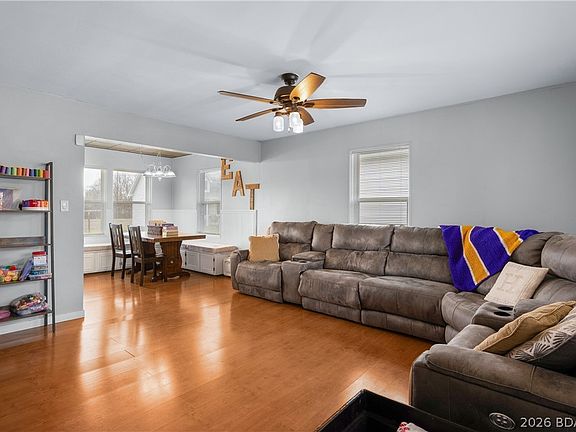 5th image of 204 W Jemphrey Rd