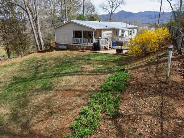 29 Windmill Ln, Franklin, NC 28734