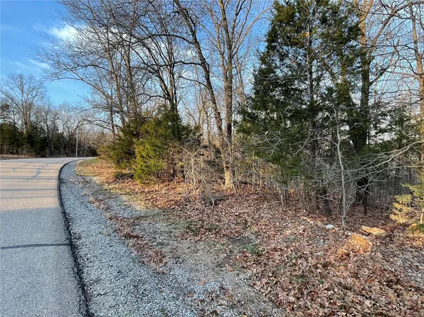 5030 Port Perry Dr, Perryville, MO 63775