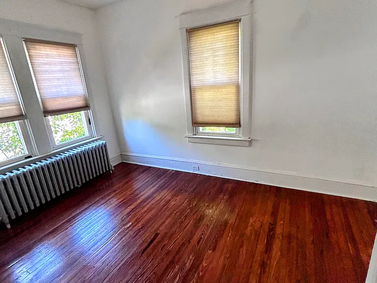 2461 Norwood Ave #1 — Photo 6