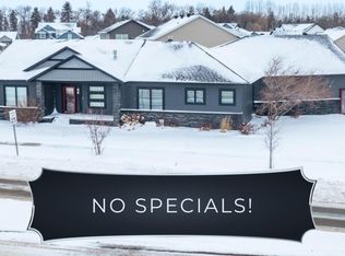 3605 Houkom Dr E, West Fargo, ND 58078