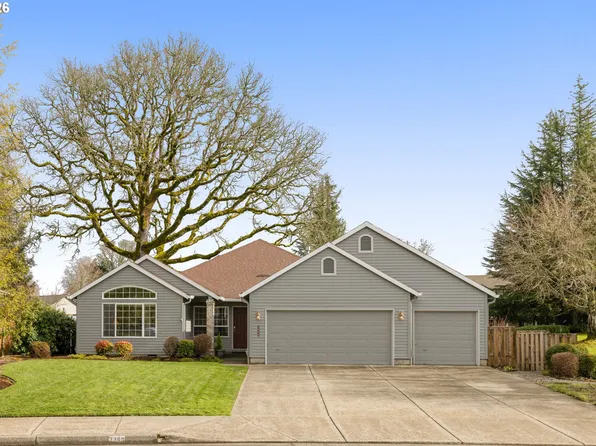2366 NE Lindsey Dr, Hillsboro, OR 97124