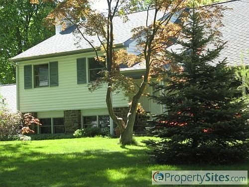 1st image of 444 Merion Dr