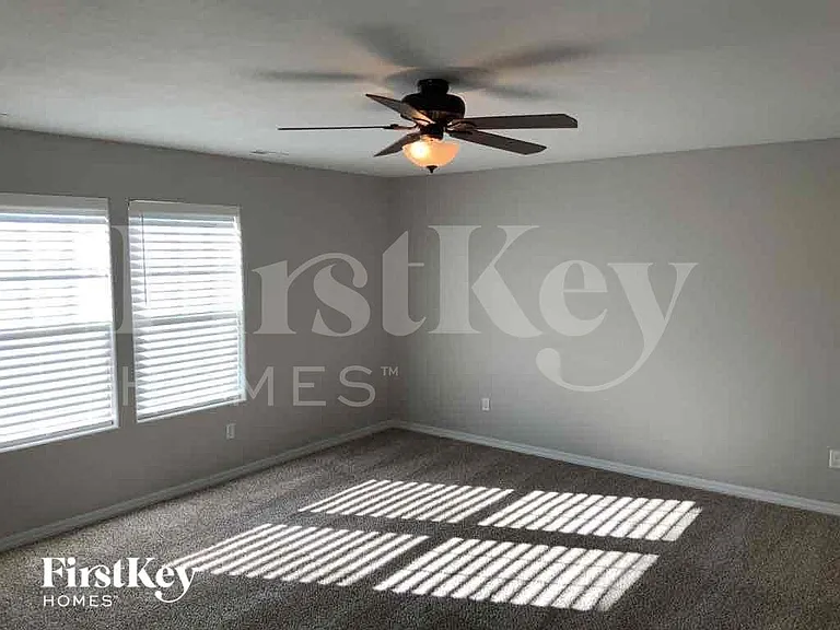 3644 Saguaro Cir — Photo 14