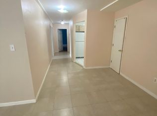 824 Clarence Ave #1, Bronx, NY 10465