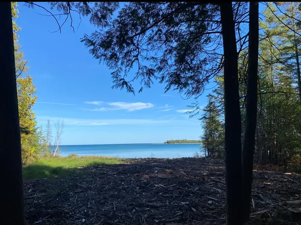 E Grand Lake Rd, Presque Isle, MI 49777