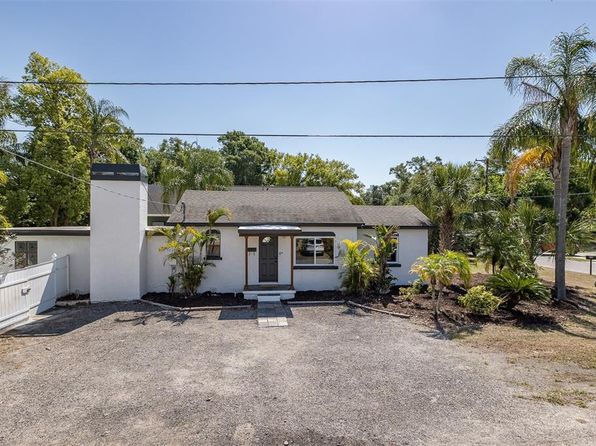 1702 E Knollwood St, Tampa, FL 33610