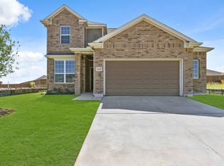 118 Honey Bee Dr, Cleburne, TX 76031