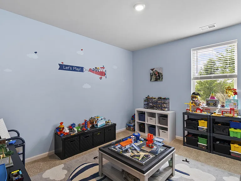 20576 Smithfield Cir — Photo 12