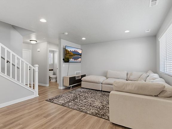 5th image of 2054 W Lydia Ln