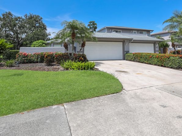 4561 Hidden View Pl