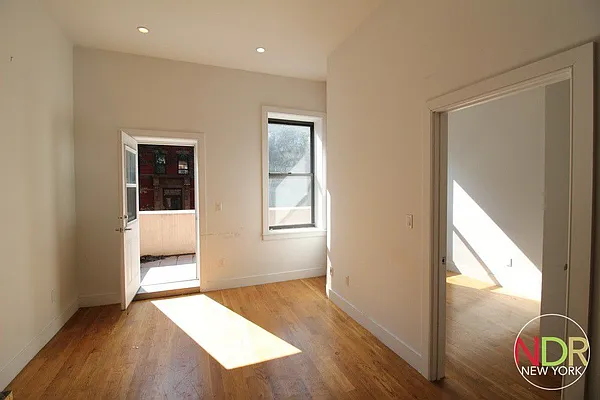 Rented by Next Door Realty NYC | media 32