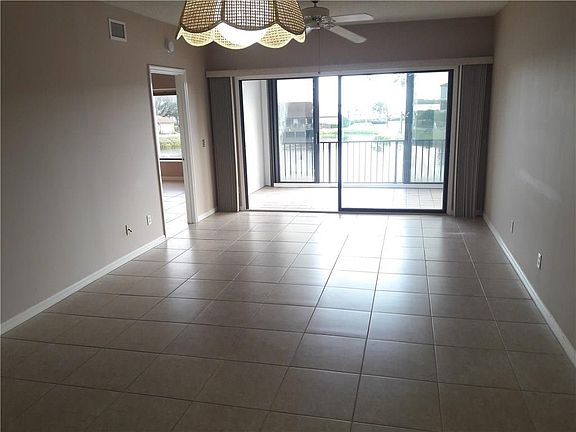 3rd image of 6232 N Mirror Lake Dr Unit 626