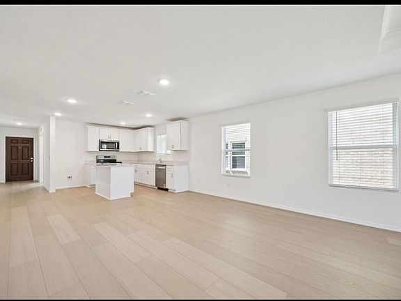 3rd image of 1220 Autumn Mist Ln