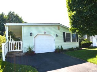 105 W Village Circle #105, Manorville, NY 11949