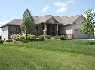 6390 Gehrke Cir, Sun Prairie, WI 53590
