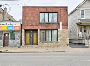 1476 Barton St E, Hamilton, ON L8H2W9