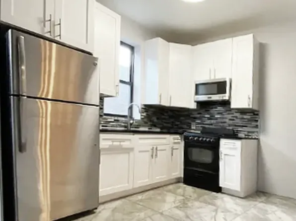 505 East 22nd Street image 2 of 5