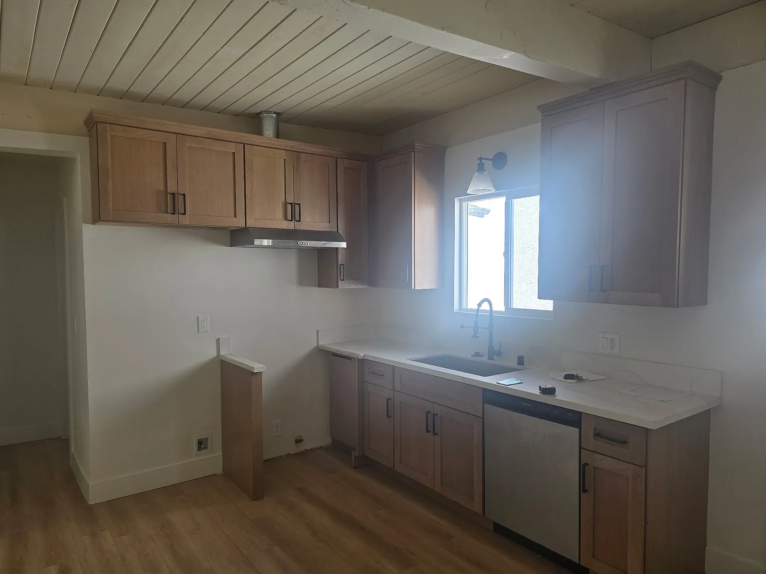 2 bed, $2,750 — Photo 2