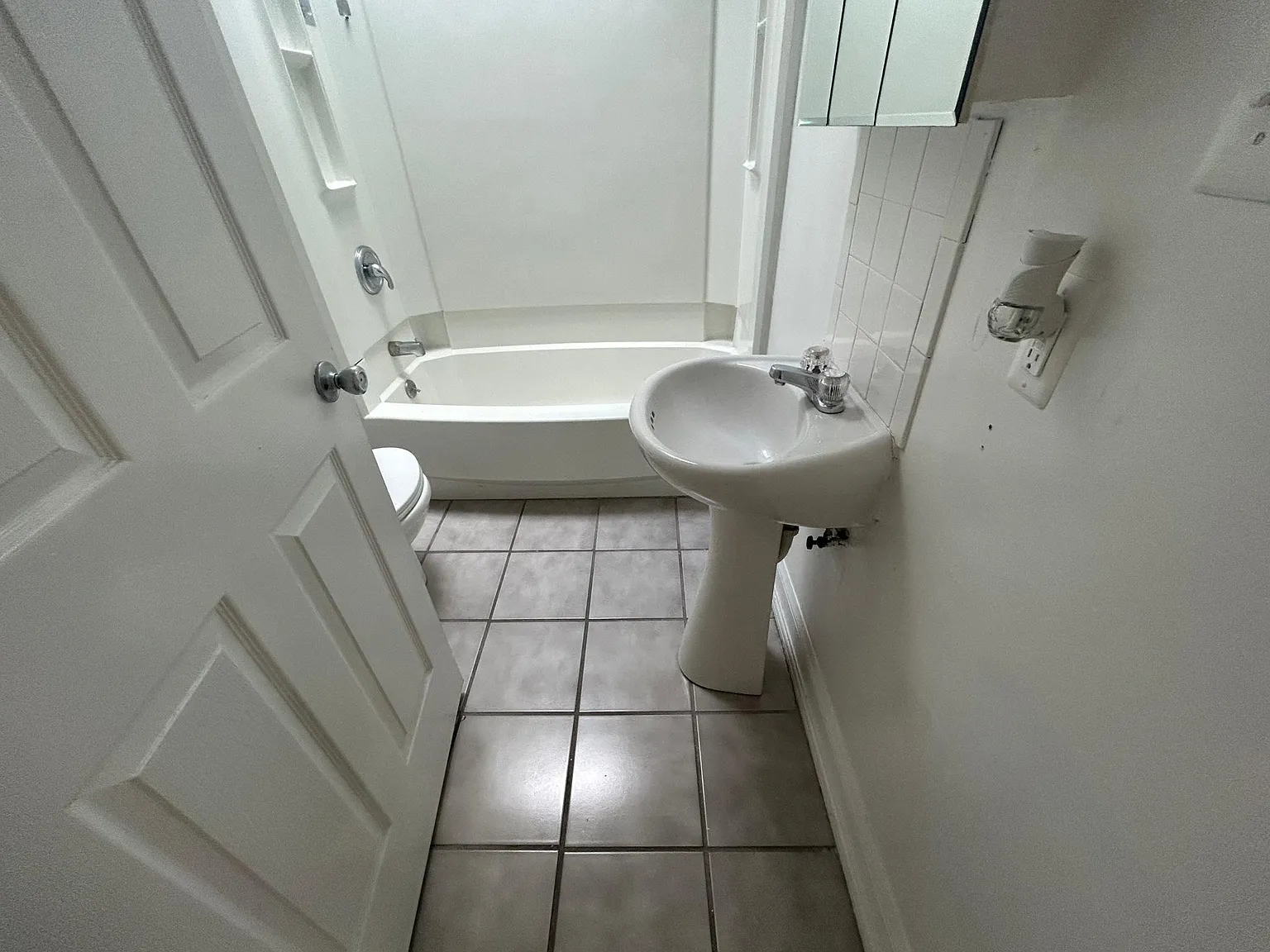 1 bed, 650 sqft, $1,190 — Photo 4