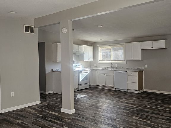 4th image of 75 Taney Dr