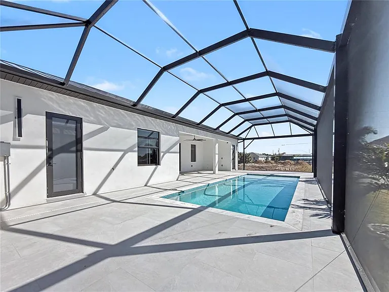 14687 Lillian Cir — Photo 38